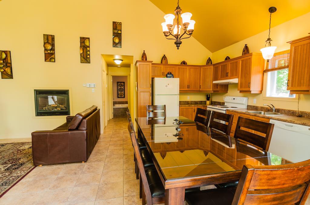 Domaine Des Montagnais Villa Notre-Dame-Des-Bois Oda fotoğraf