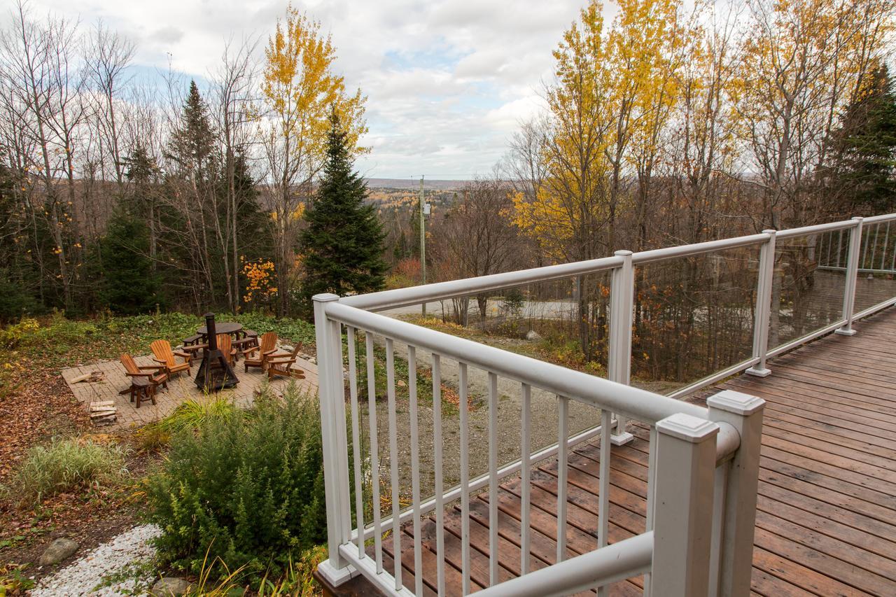 Domaine Des Montagnais Villa Notre-Dame-Des-Bois Dış mekan fotoğraf